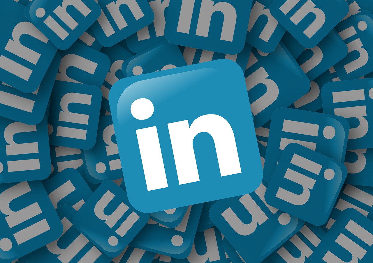 LinkedIn’s New Feature – Native Video