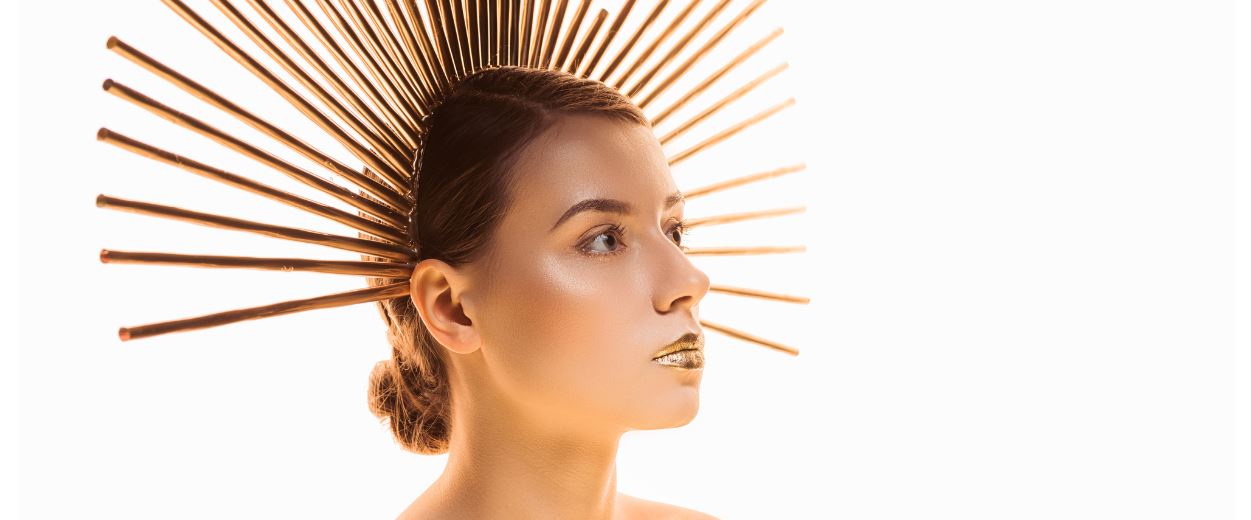 Gold Spikey Hat Cropped